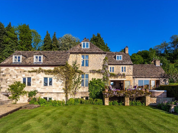 Luxury Self Catering in the Cotswolds Dryhill House