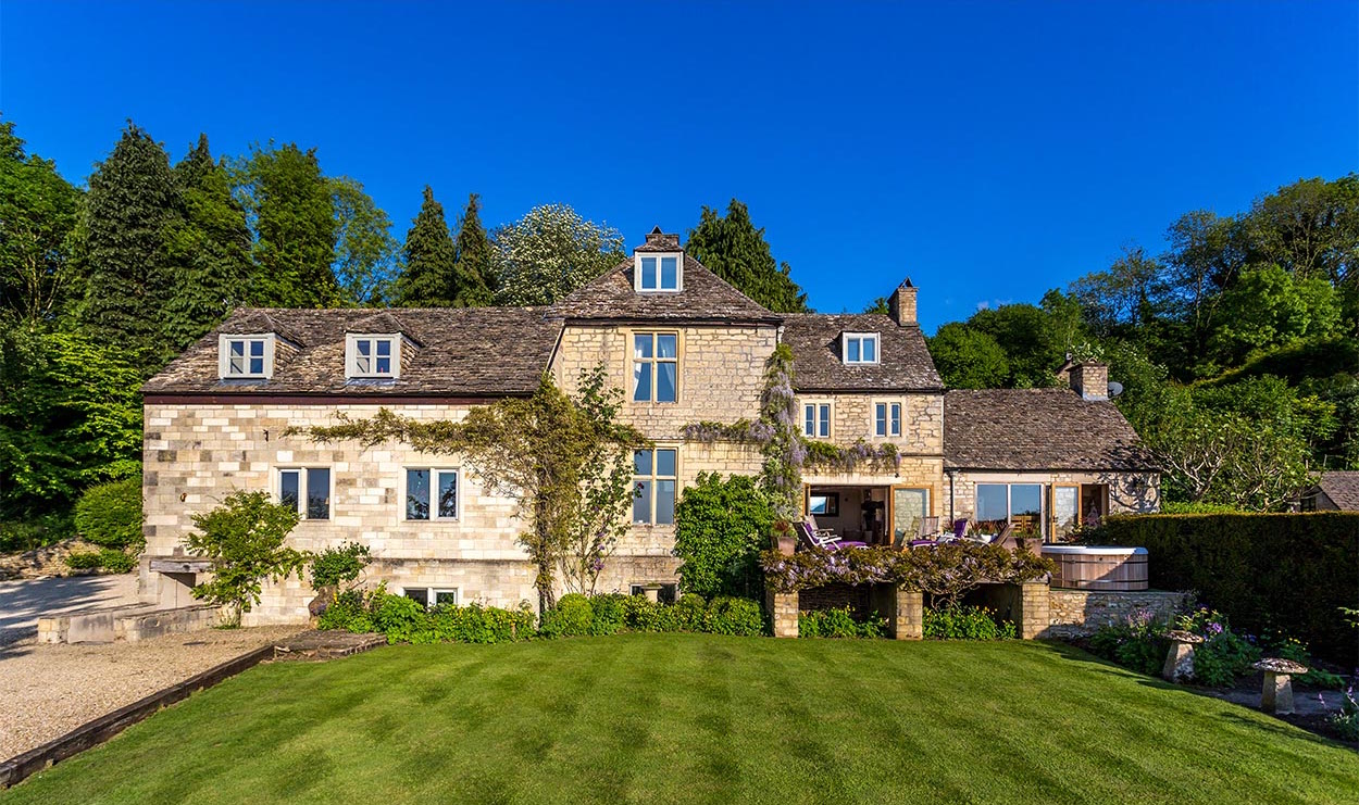 Luxury Self Catering in the Cotswolds Dryhill House